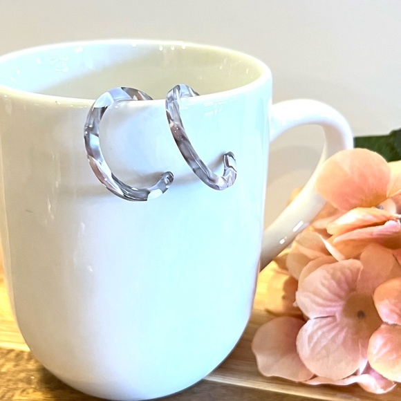 Gray Mini Resin Hoop Earrings - Picture 5 of 6